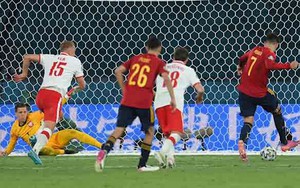 Báo Tây Ban Nha: Luis Enrique ở trong mớ hỗn độn, phải đá trận sinh tử với Slovakia