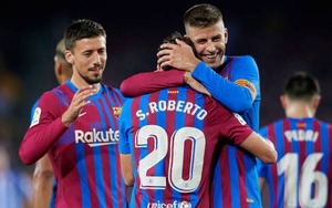 ĐIÊM NHẤN Barcelona 4-2 Sociedad: Pique là người hùng. Thắng mà không cần Messi