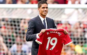 MU: Solskjaer hé lộ khả năng ra sân của Sancho và Varane cuối tuần này