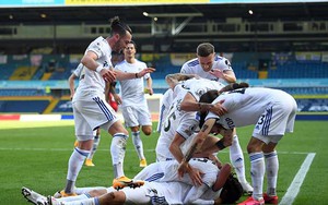 Soi kèo nhà cái Burnley vs Leeds, và nhận định bóng đá Ngoại hạng Anh (20h00, 29/8)