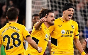 Soi kèo nhà cái Norwich vs Wolves. Nhận định, dự đoán bóng đá Anh (22h00, 27/11)