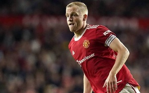 Tin MU 30/1: Pogba sẽ ở lại MU, Everton và Crystal Palace tranh giành Van de Beek