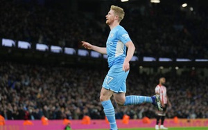 Man City 2-0 Brentford: Mahrez và De Bruyne ghi bàn, Man City bỏ xa Liverpool 12 điểm