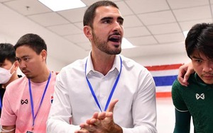 HLV U23 Thái Lan ca ngợi học trò vì suýt thắng đối thủ hơn mình 3 tuổi