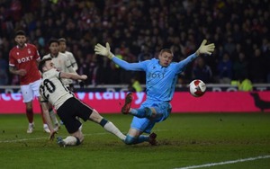 Tứ kết FA Cup: Liverpool thắng tối thiểu, gặp Man City ở bán kết