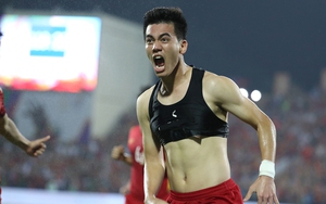 Những bí mật về chiếc 'áo thông minh' của Tiến Linh