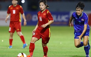 Tiền vệ Dương Thị Vân: Ngôi sao bí mật của ông Chung 'xe ca'