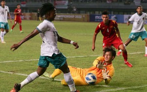 Ronaldo Indonesia bị lăng mạ, HLV Shin Tae Yong phải đứng ra bảo vệ