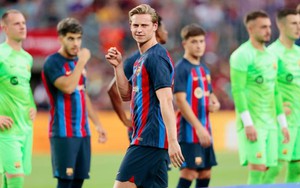 De Jong toả sáng sau khi MU thảm bại, CĐV 'Quỷ đỏ' đòi CLB mua gấp