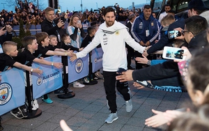 VIDEO: Manchester City hoàn tất việc chuẩn bị ra mắt Messi