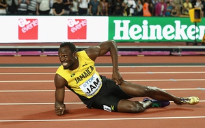 Usain Bolt chấn thương ở lần chạy cuối cùng trong sự nghiệp