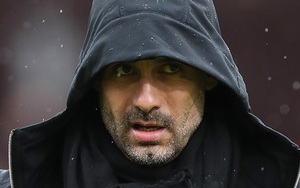 Pep Guardiola: 'Man City đá đẹp nhưng cũng cần danh hiệu. Chúng tôi phải thắng Arsenal'