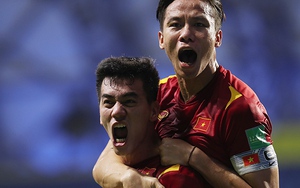 Việt Nam 2-3 UAE: Tuyển Việt Nam xứng đáng được ngợi khen