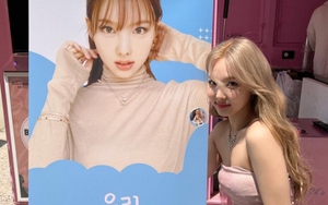 Cảm động tình cảm thành viên Twice dành cho Nayeon