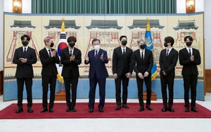 Bộ Quốc phòng tuyên bố chính thức về miễn nghĩa vụ cho BTS