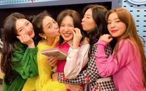 Red Velvet xác nhận sẽ comeback vào cuối tháng 11