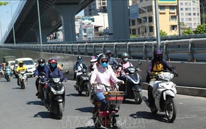 Từ đêm 11/7 đến ngày 21/7, cả nước có mưa dông vào chiều tối và đêm, ngày nắng nóng