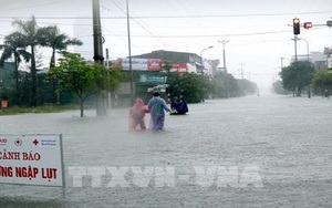 Đêm 31/10: Trung Bộ còn mưa, nguy cơ cao xảy ra lũ quét, sạt lở đất