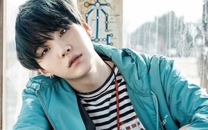 Suga BTS phẫu thuật vai do chấn thương
