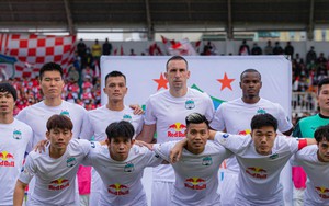 Bóng đá Việt Nam hôm nay: Tuấn Anh chấn thương. Xuân Trường không mâu thuẫn Kim Dong Su