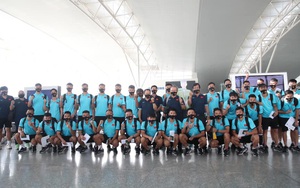 Bóng đá Việt Nam hôm nay: Thầy trò HLV Park Hang Seo lên đường. Futsal Việt Nam về nước