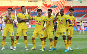 Bóng đá Việt Nam hôm nay: HAGL vẫn chưa biết thắng. Hà Nội ra mắt ngoại binh