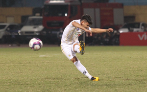 Bóng đá Việt Nam hôm nay: HLV Hà Nội mua ngoại binh thay thế Quang Hải
