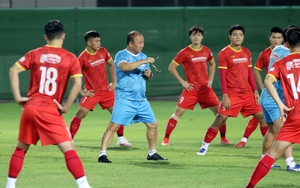 Bóng đá Việt Nam hôm nay: Thành Chung tự tin đối đầu cầu thủ nhập tịch