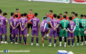 Bóng đá Việt Nam hôm nay: Tuyển Oman tới Hà Nội. HAGL không thắng đội bóng hạng Nhì