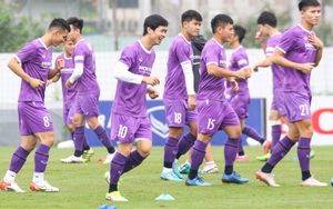 Bóng đá Việt Nam hôm nay: Hoàng Đức, Thành Chung trở lại tập luyện