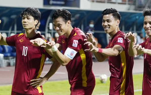 Kết quả Việt Nam 4-0 Campuchia: Việt Nam gặp Thái Lan ở bán kết