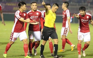 Bóng đá Việt Nam hôm nay: Kỷ luật tổ trọng tài bắt trận TPHCM thua Hà Nội