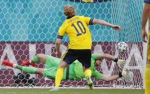 Thụy Điển 1-0 Slovakia: Forsberg ghi bàn trên chấm 11m, Thụy Điển vươn lên dẫn đầu bảng E