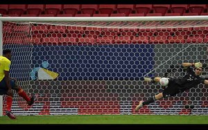 Argentina 1-1 Colombia (luân lưu 3-2): Emiliano Martinez cản 11m thành công, Argentina vào Chung kết gặp Brazil