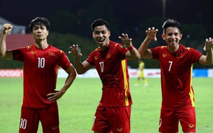 KẾT QUẢ bóng đá Việt Nam 3-0 Malaysia, vòng bảng AFF Cup 2021