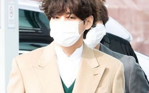 Chỉ là cách cầm cốc giải khát thôi mà V BTS cũng khiến truyền thông bình luận rần rần