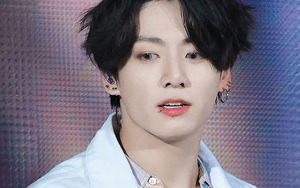 Xót xa bàn tay trầy máu của Jungkook BTS ở Las Vegas, nguyên do từ đâu?