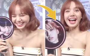 Jisoo và Lisa tự tin quá đỗi trong màn ‘livestream’ của Blackpink