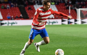 Santiago Arias, cầu thủ sắp gia nhập MU, là ai?