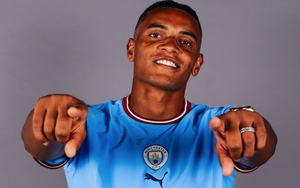 Tân binh Manuel Akanji có phù hợp với Man City?