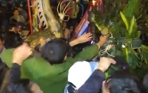 Thực hành tín ngưỡng tâm linh: Làm sao để tránh u mê?