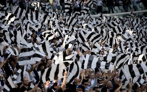 Juventus đoạt Scudetto thứ 6 liên tiếp, chỉ còn cách cú 'ăn ba' một trận thắng nữa