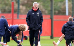 Sa thải Mourinho, M.U liệu có hồi sinh?