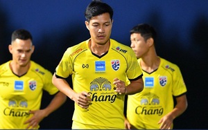 Thái Lan quyết giữ ngôi vua ở AFF Cup bằng đôi chân lão tướng 30 tuổi