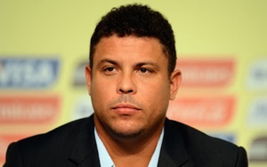 Ronaldo đã suýt rời Barca để gia nhập... Rangers năm 1997 như thế nào?