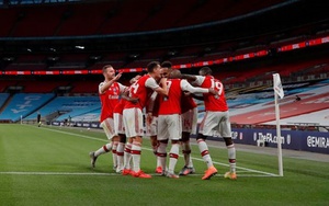 Điểm nhấn Arsenal 2-0 Man City: Aubameyang quá hay. Arsenal thắng nhờ 'võ' của... MU