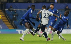 Chelsea 0-0 Tottenham: Derby London bất phân thắng bại, Tottenham trở lại ngôi đầu