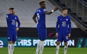 Chelsea 3 trận liền không thắng: Chuyện gì đang xảy ra?