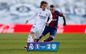 Real Madrid 1-2 Levante: Mất người sớm, Real thua sốc trên sân nhà
