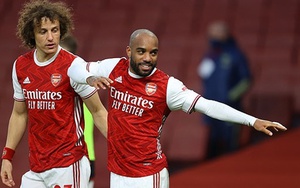Arsenal 2-1 Tottenham: Lamela lập 'siêu phẩm' khó tin rồi bị đuổi, Tottenham thua ngược